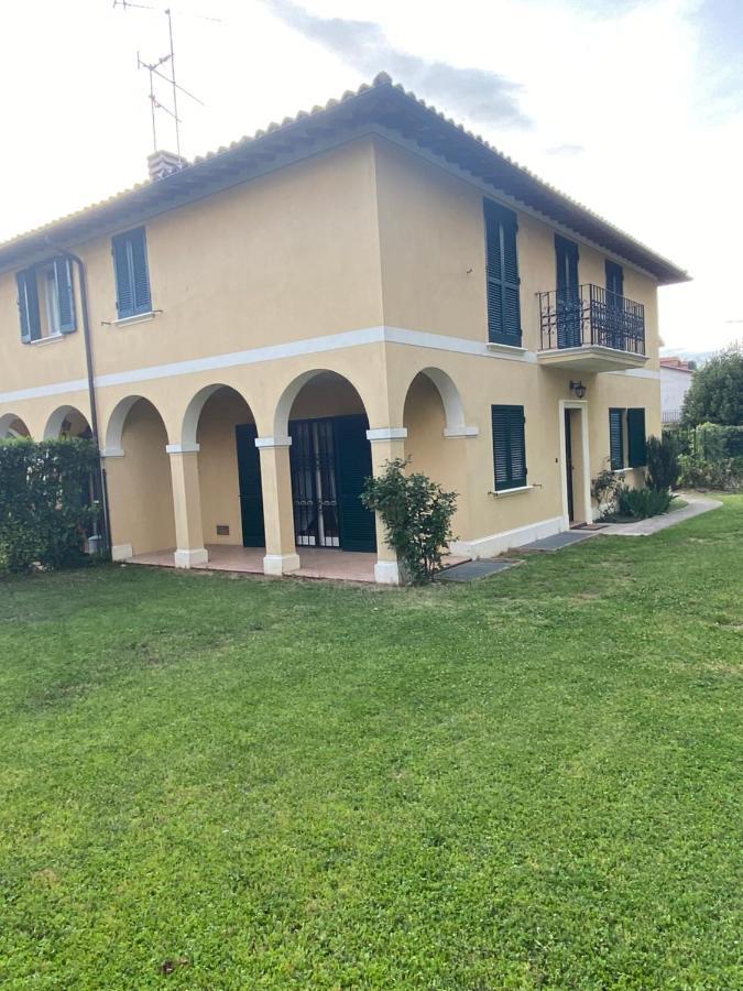 הוילה San Giovanni Di Baiano Casa Di Totto מראה חיצוני תמונה
